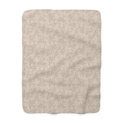Cozy Sherpa Fleece Blanket with Leaf Design – Perfect for Home Comfort and Gift Giving