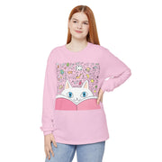 Cute Cat Reading Long Sleeve T-Shirt - Perfect for Cat Lovers