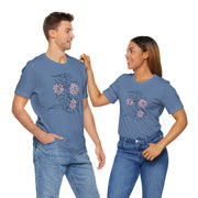 Unisex Short Sleeve Tee with Snake and Floral Design - Trendy Casual Wear