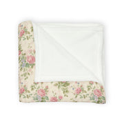 Cozy Floral Soft Polyester Blanket for Relaxation and Home Decor