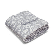 Luxury Arctic Fleece Blanket - Elegant Grey Pattern for Cozy Home Decor