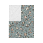 Cozy Velveteen Microfiber Blanket with Floral Pattern | Perfect for Home & Gifting