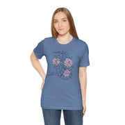 Unisex Short Sleeve Tee with Snake and Floral Design - Trendy Casual Wear