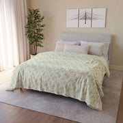 Cozy Floral Soft Polyester Blanket - Perfect for Home Décor and Gifting