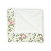 Floral Cozy Polyester Blanket - Soft Floral Design for Home Decor