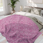 Cozy Floral Arctic Fleece Blanket - Soft Pink Mandala Design