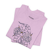 Unisex Short Sleeve Tee with Snake and Floral Design - Trendy Casual Wear