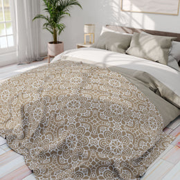 Cozy Arctic Fleece Blanket - Floral Geometric Design for Home Decor
