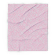 Cozy Pink Floral Arctic Fleece Blanket for Warmth and Comfort